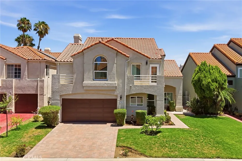 7422 kyle court West Hills, CA 91307