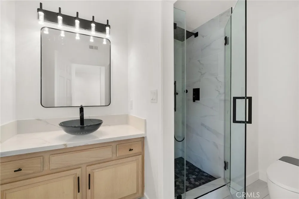 7422 kyle court West Hills, CA 91307