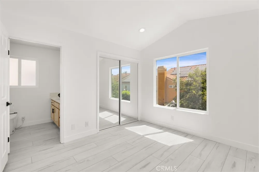 7422 kyle court West Hills, CA 91307