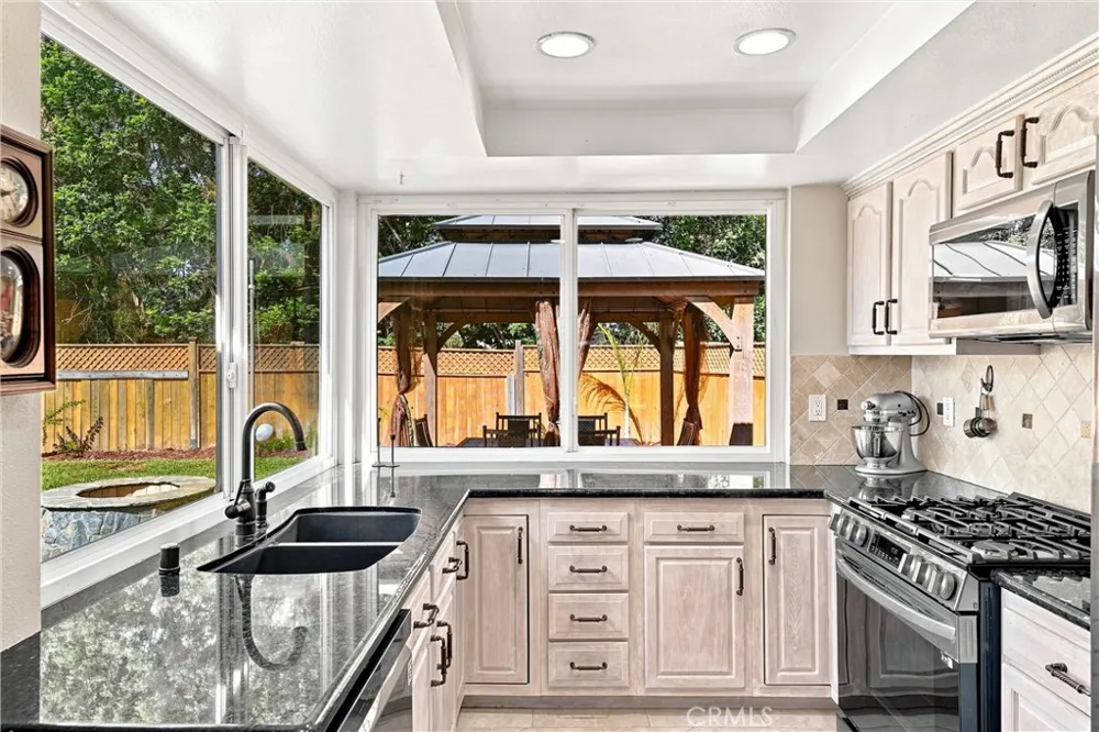 25711 Chrisanta Drive Mission Viejo, CA 92691