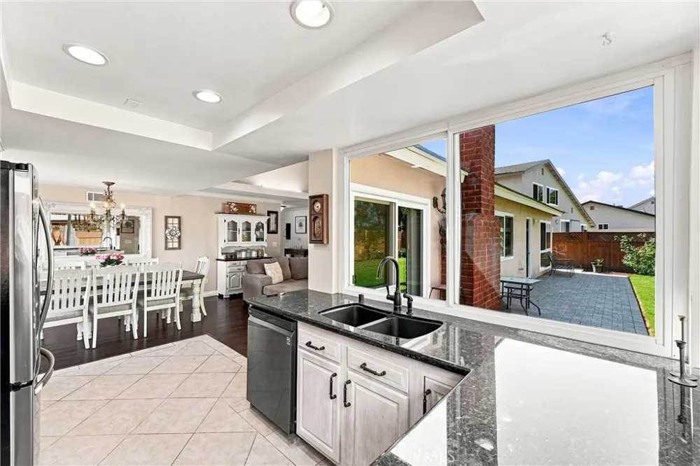 25711 Chrisanta Drive Mission Viejo, CA 92691