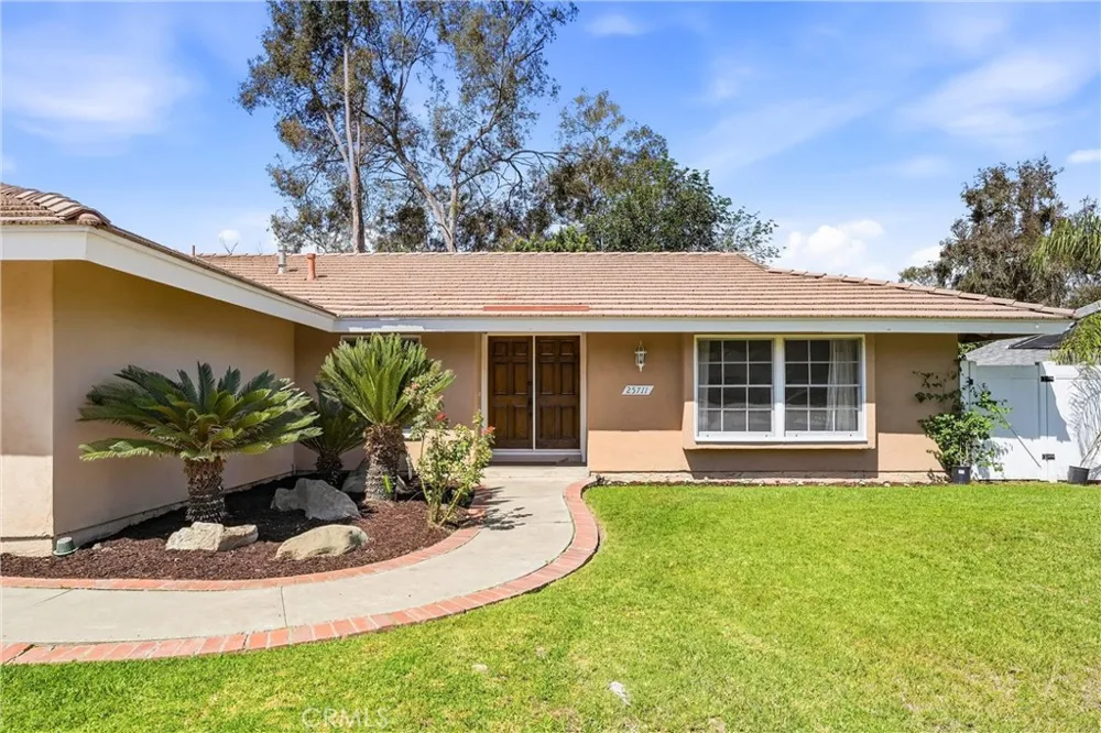 25711 Chrisanta Drive Mission Viejo, CA 92691