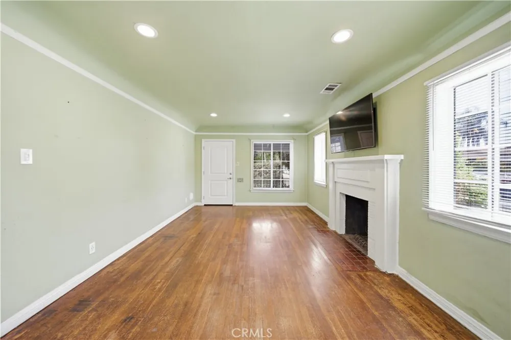 4901 Virginia Long Beach, CA 90805