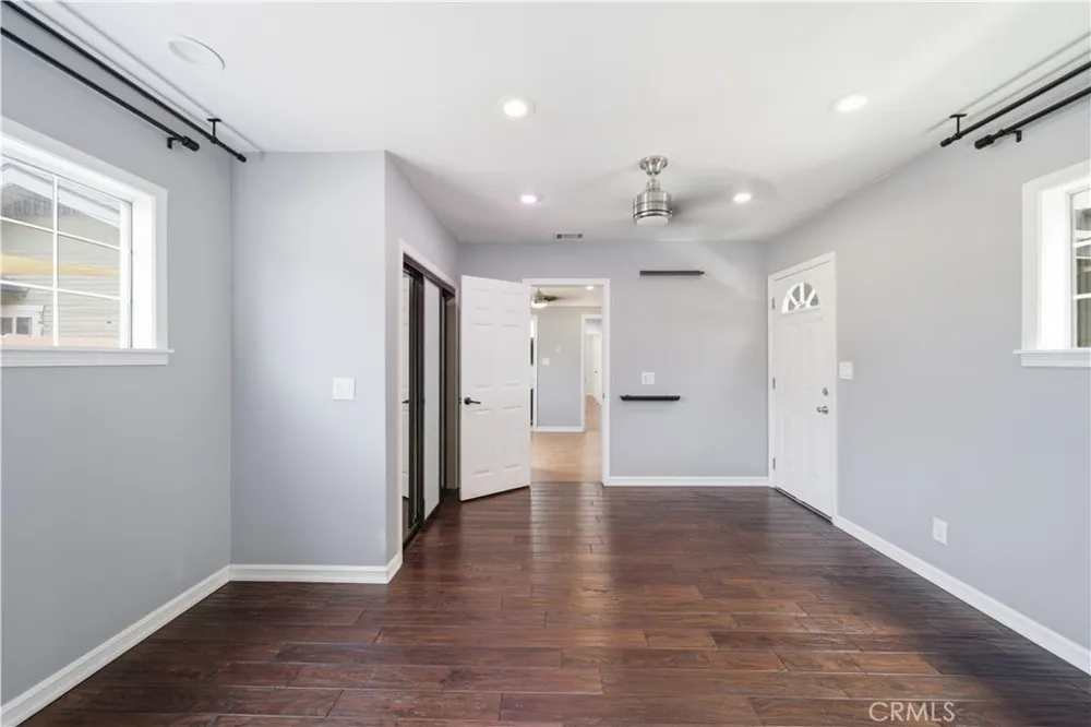 4901 Virginia Long Beach, CA 90805