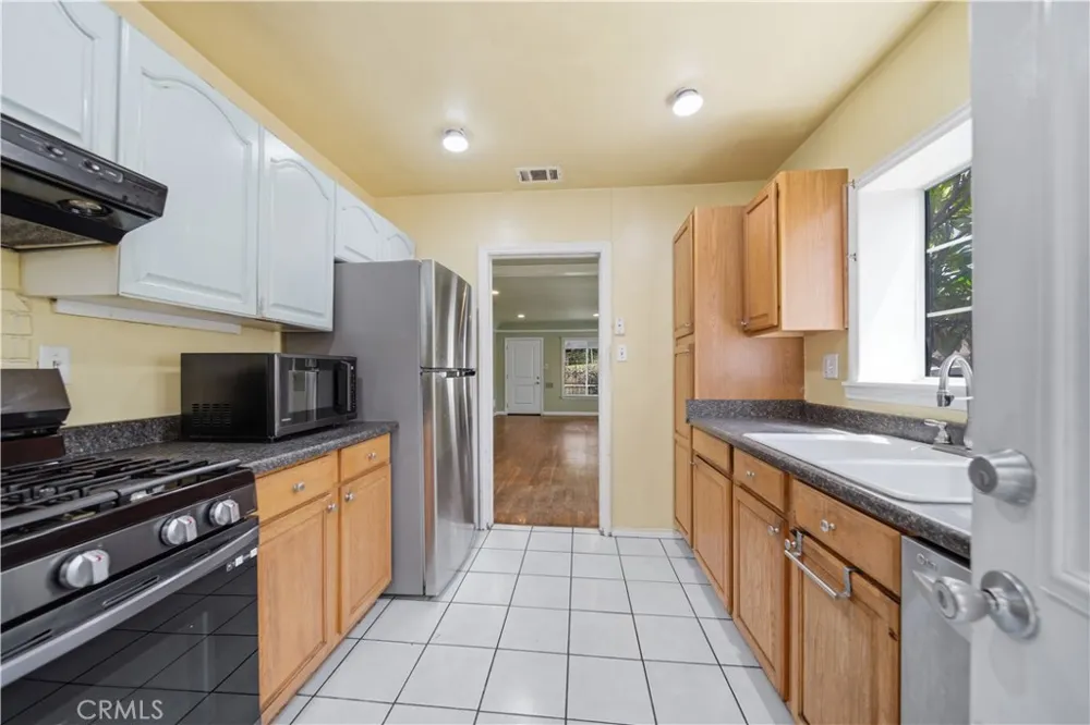 4901 Virginia Long Beach, CA 90805