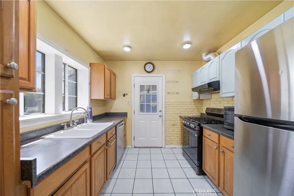 4901 Virginia Long Beach, CA 90805