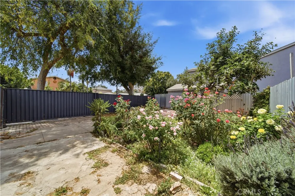 4901 Virginia Long Beach, CA 90805