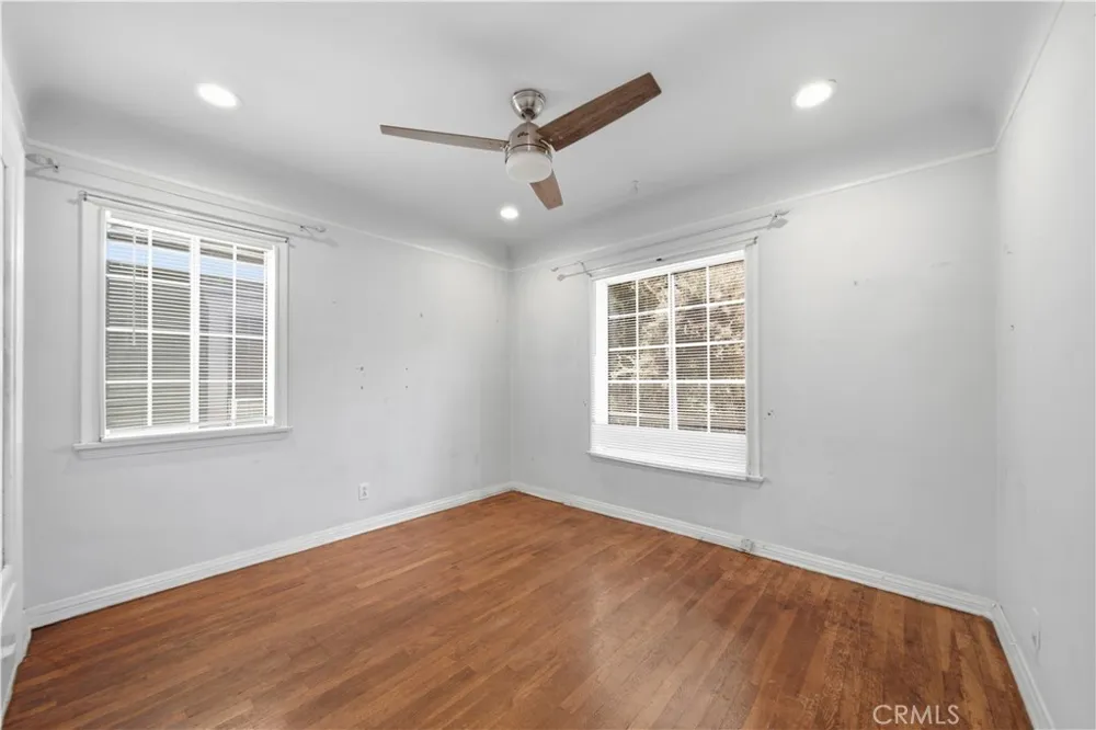 4901 Virginia Long Beach, CA 90805