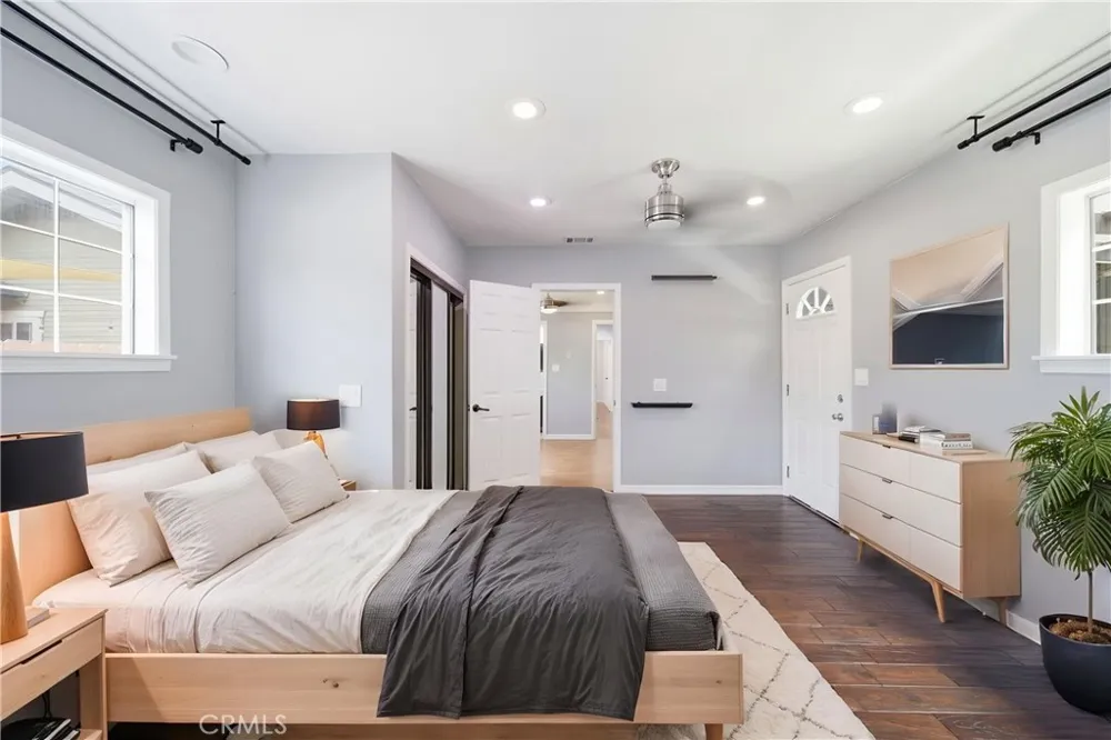 4901 Virginia Long Beach, CA 90805