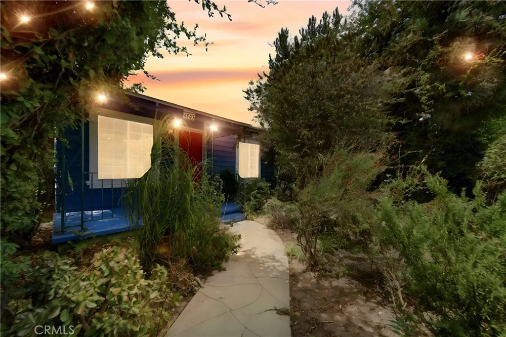 4901 Virginia Long Beach, CA 90805