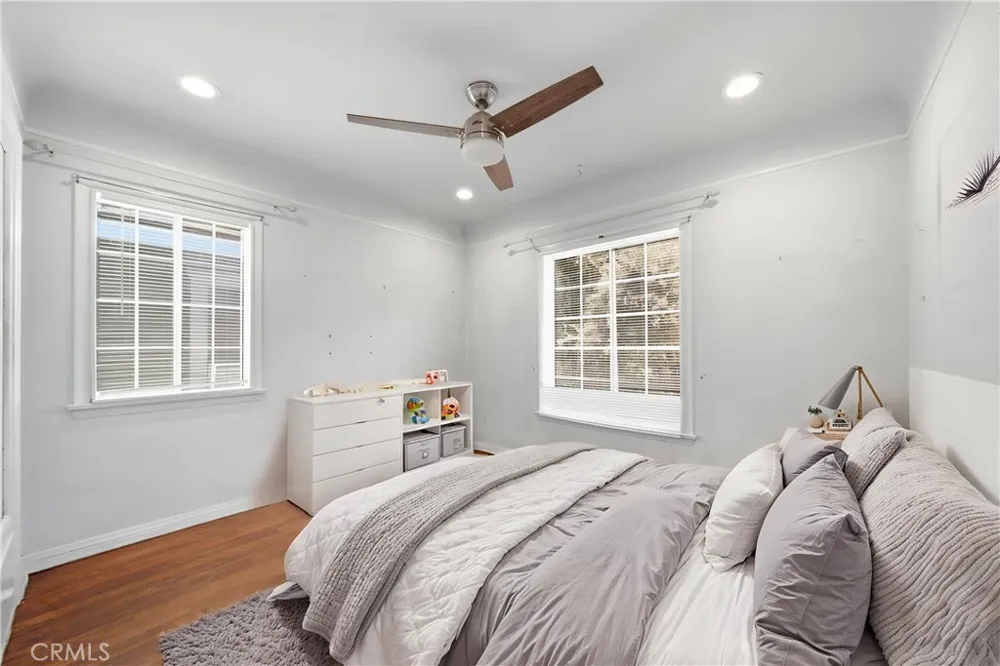 4901 Virginia Long Beach, CA 90805