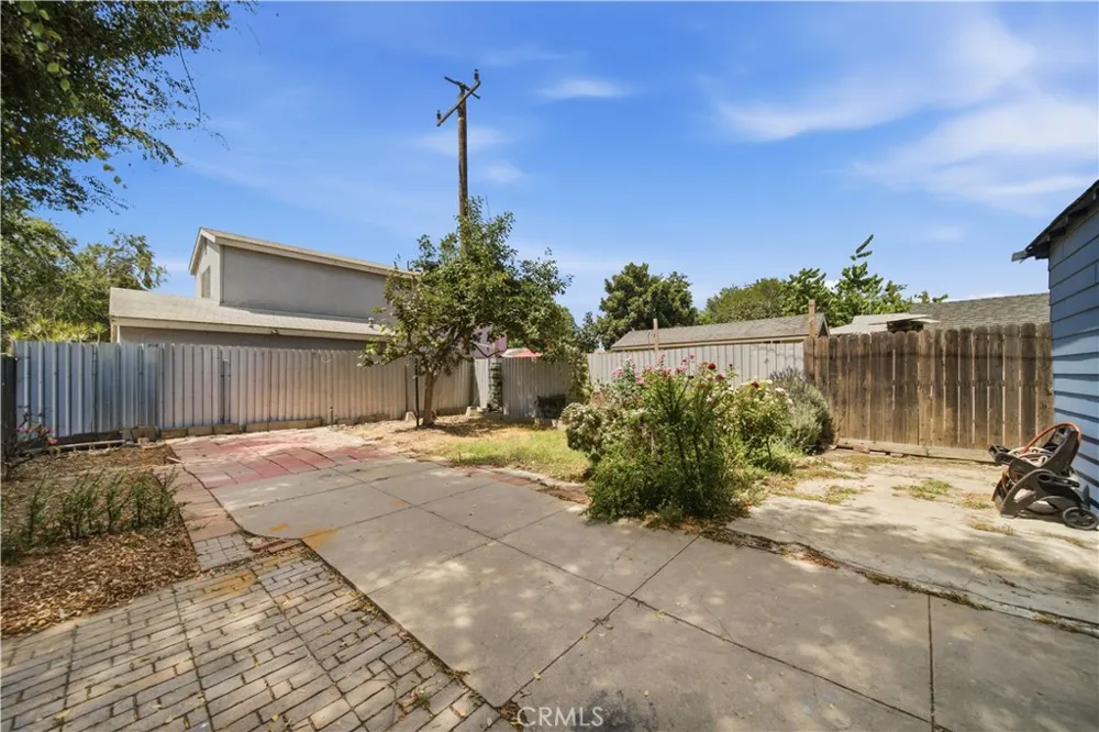 4901 Virginia Long Beach, CA 90805