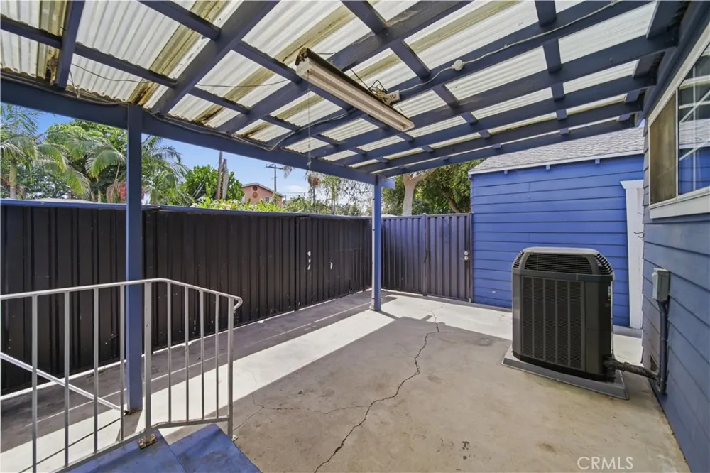 4901 Virginia Long Beach, CA 90805