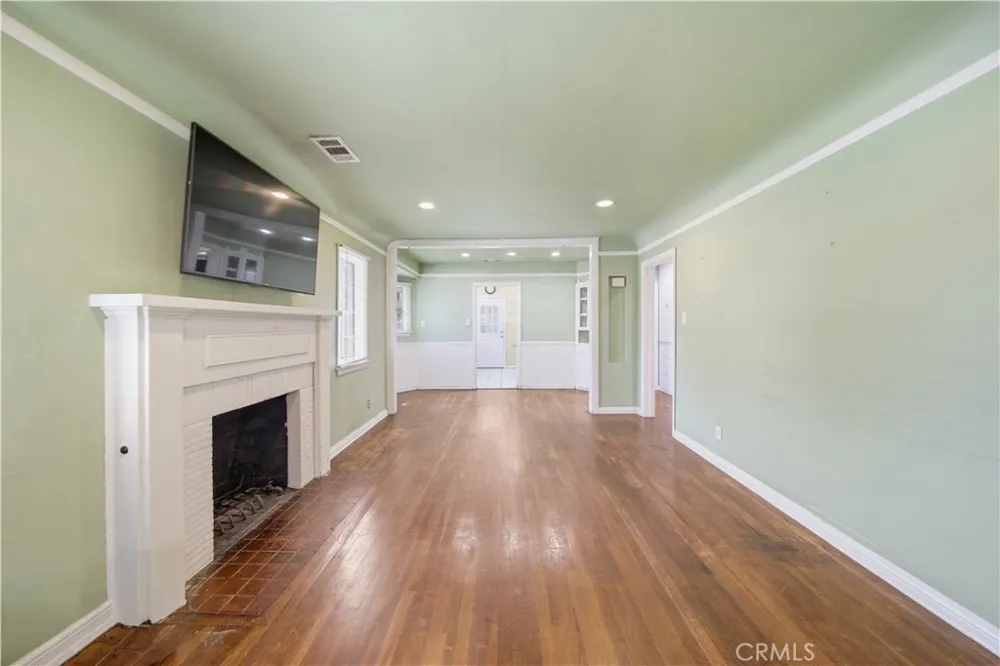 4901 Virginia Long Beach, CA 90805