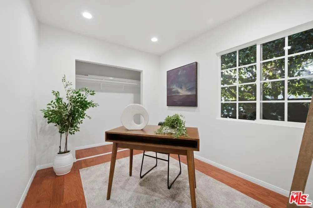 5221 Purdue Avenue Culver City, CA 90230