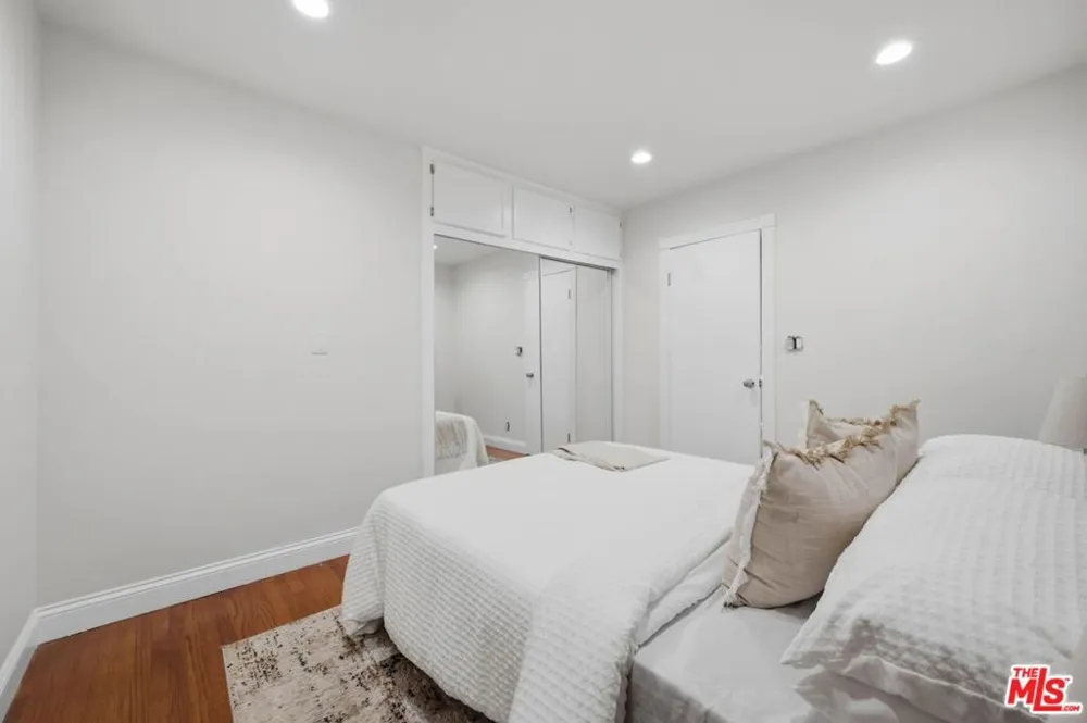 5221 Purdue Avenue Culver City, CA 90230