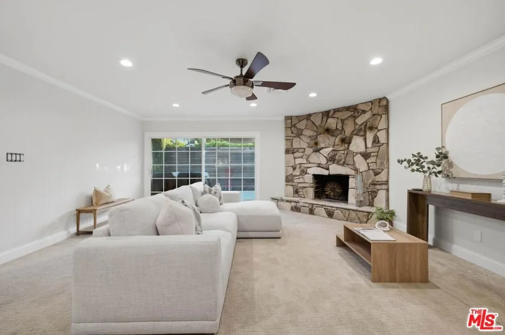 5221 Purdue Avenue Culver City, CA 90230