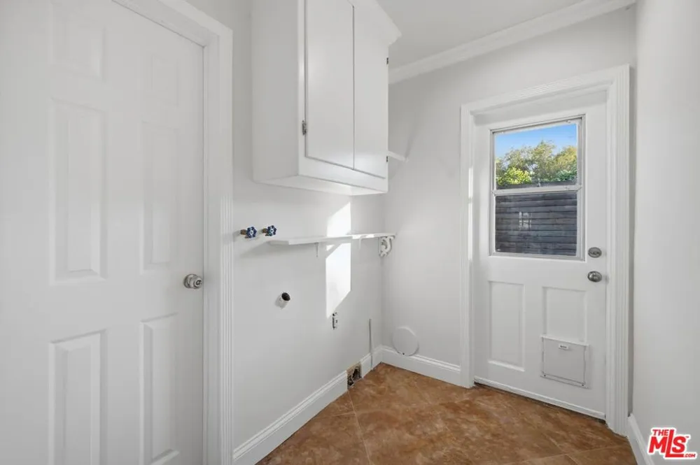 5221 Purdue Avenue Culver City, CA 90230