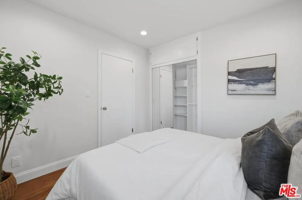 5221 Purdue Avenue Culver City, CA 90230