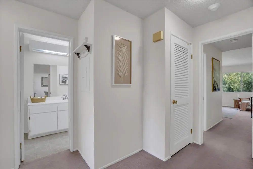 1400 Bowe Avenue #1208 Santa Clara, CA 95051