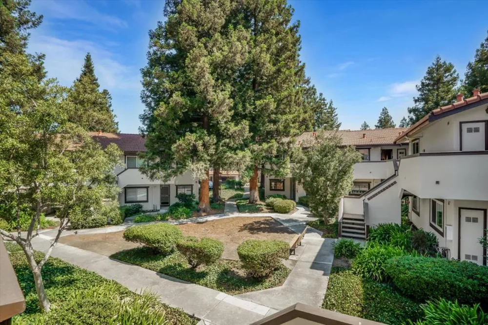 1400 Bowe Avenue #1208 Santa Clara, CA 95051