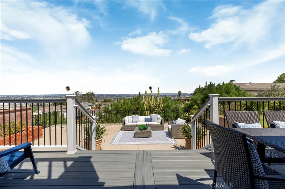 2711 Highcliff Drive Torrance, CA 90505