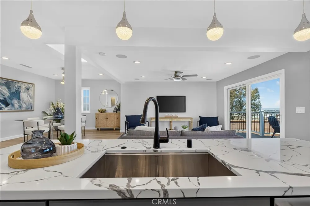 2711 Highcliff Drive Torrance, CA 90505