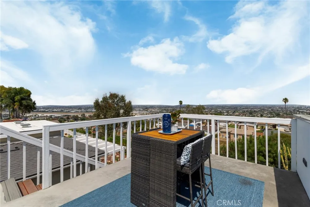 2711 Highcliff Drive Torrance, CA 90505