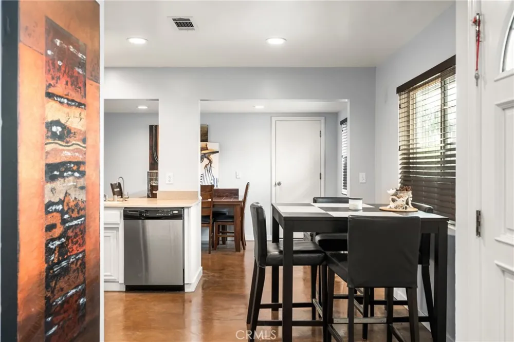 19301 Maynard Way North Tustin, CA 92705