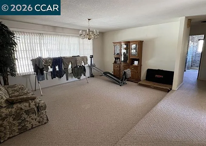 5831 Esmar Rd Ceres, CA 95307