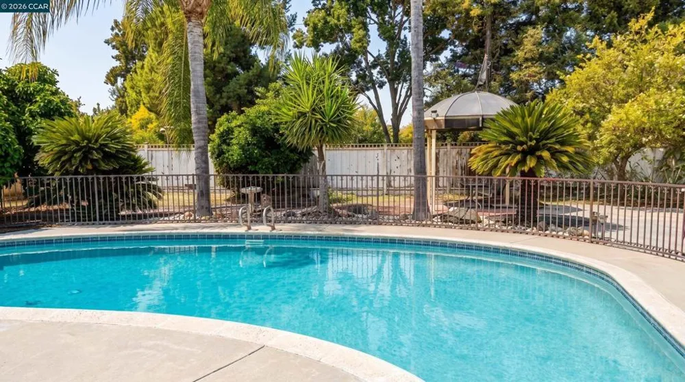 5831 Esmar Rd Ceres, CA 95307