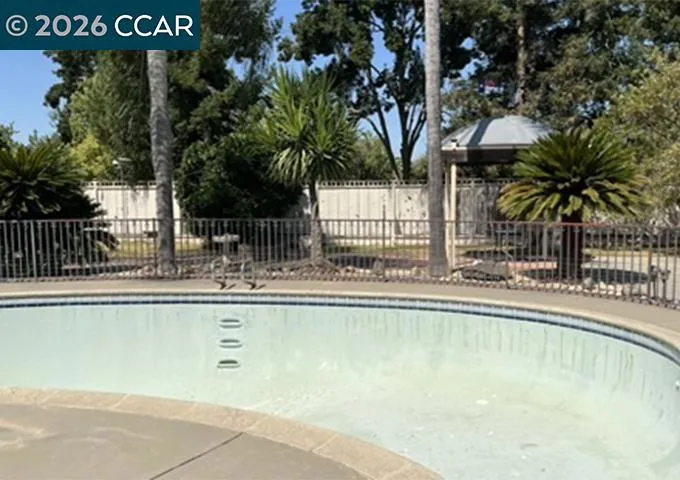 5831 Esmar Rd Ceres, CA 95307