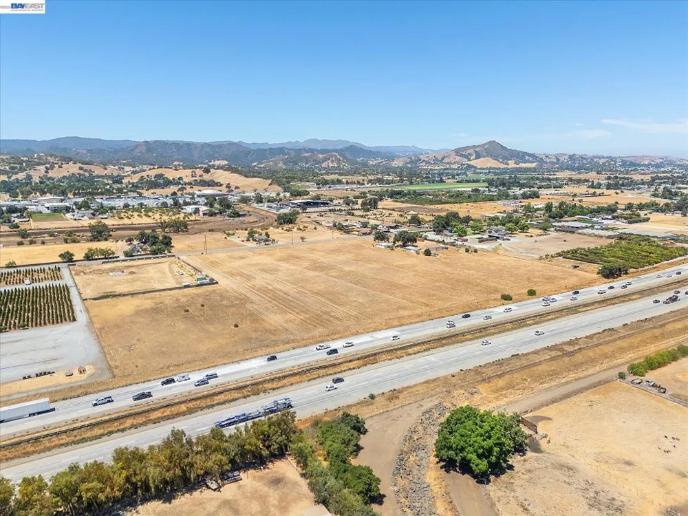 13690 Murphy Ave #E San Martin, CA 95046