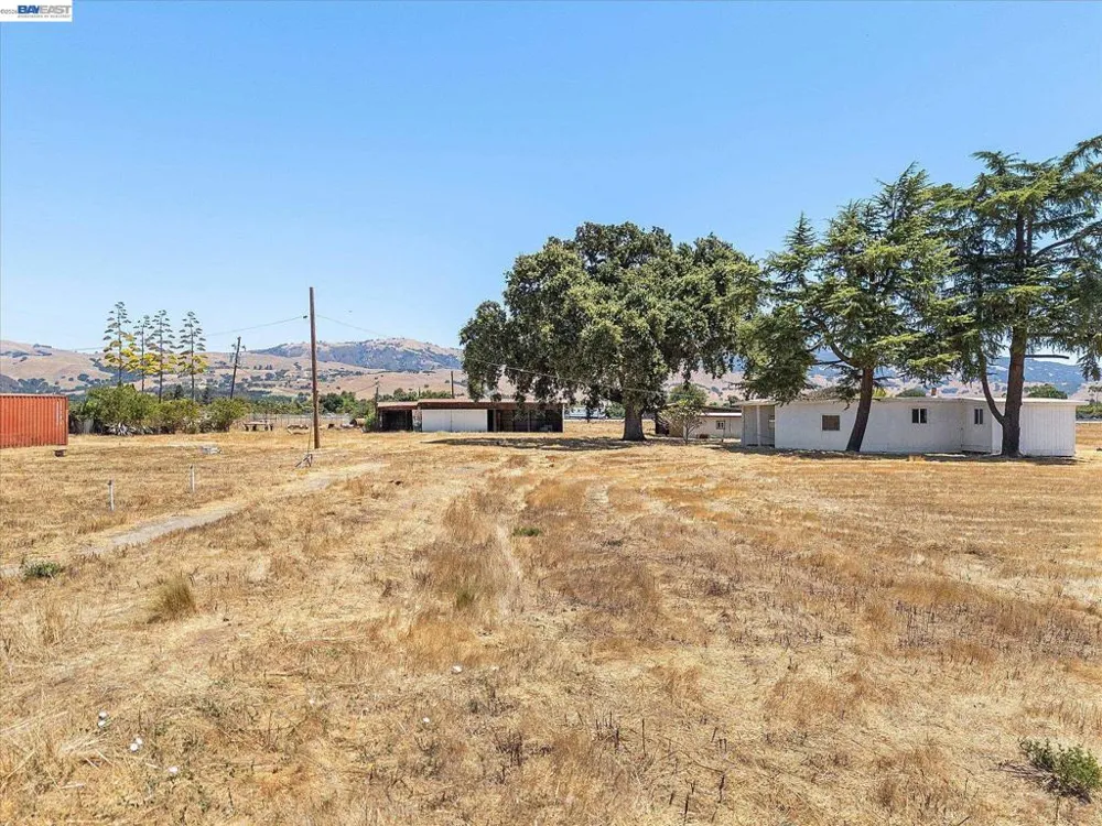 13690 Murphy Ave #E San Martin, CA 95046