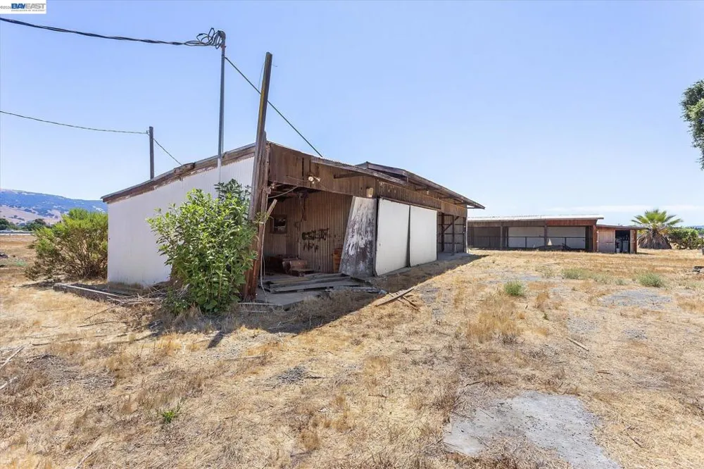 13690 Murphy Ave #E San Martin, CA 95046
