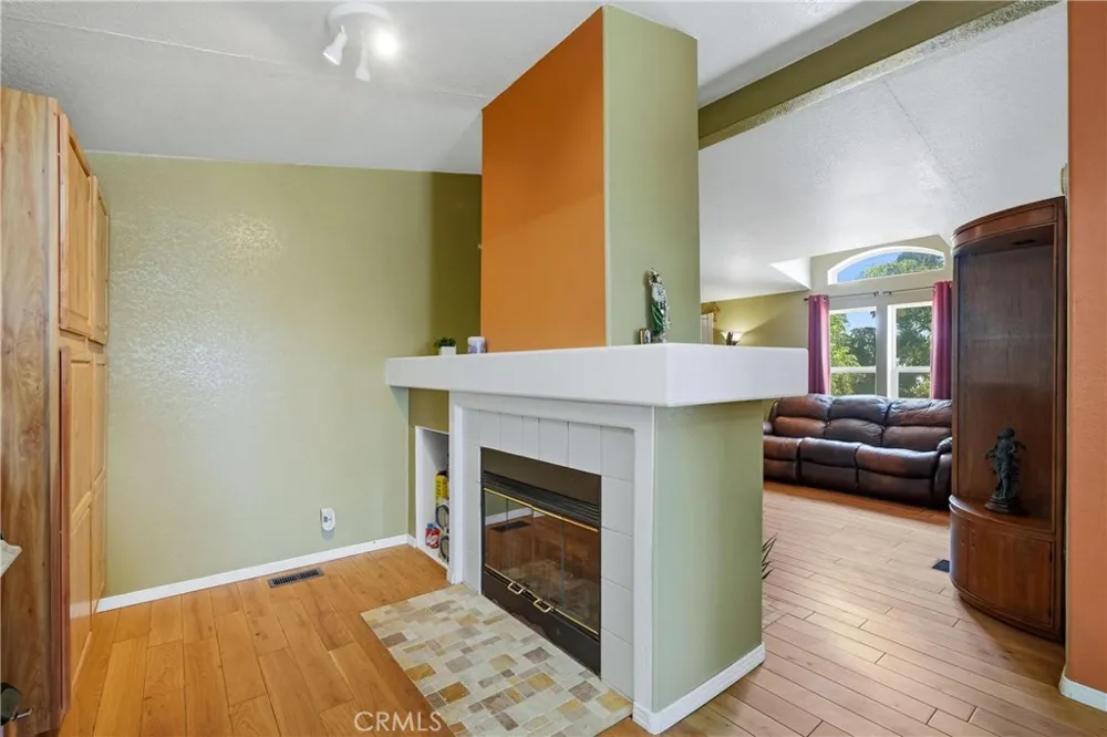 22201 Alviso Perris, CA 92570