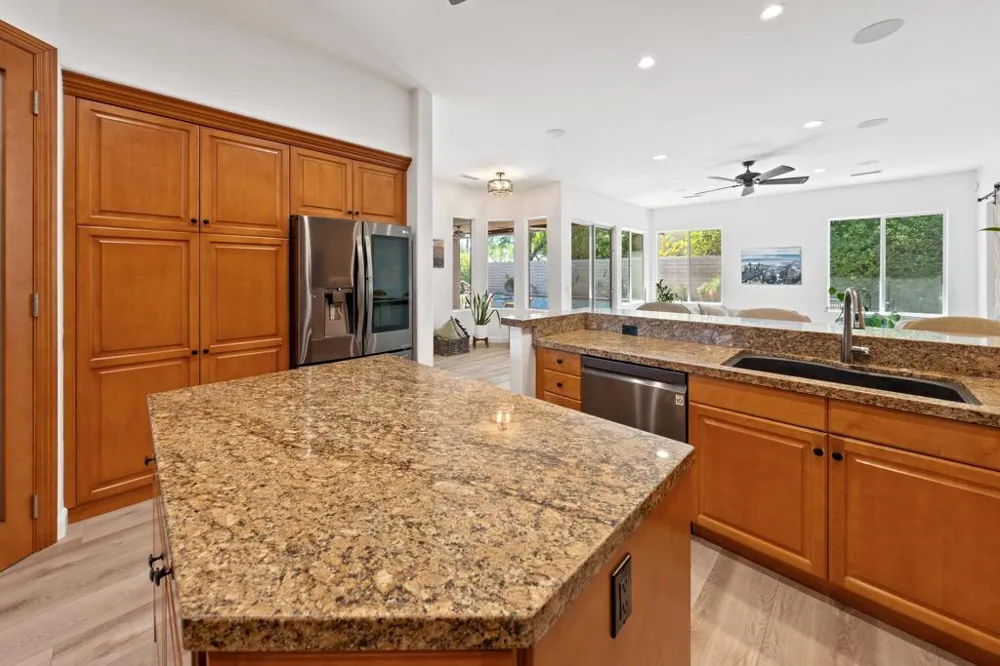 7 Hillcrest Drive Palm Desert, CA 92260