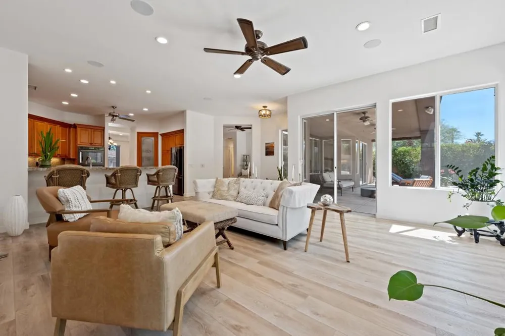7 Hillcrest Drive Palm Desert, CA 92260