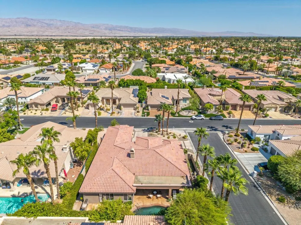 7 Hillcrest Drive Palm Desert, CA 92260