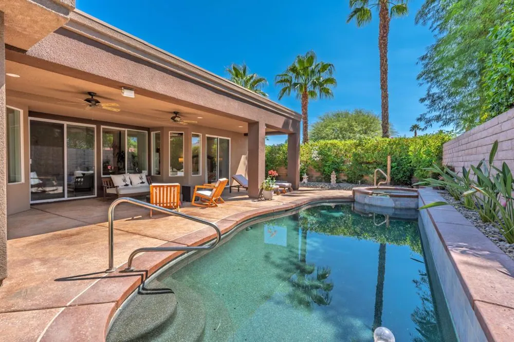 7 Hillcrest Drive Palm Desert, CA 92260