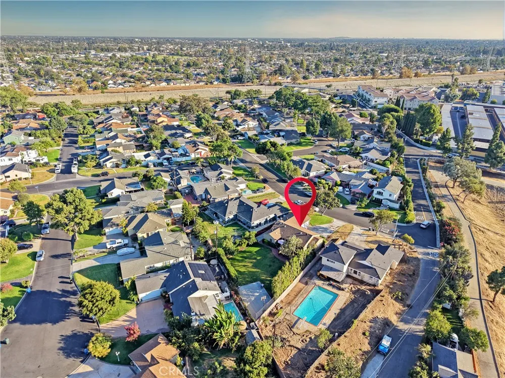 7211 Glencliff Downey, CA 90240