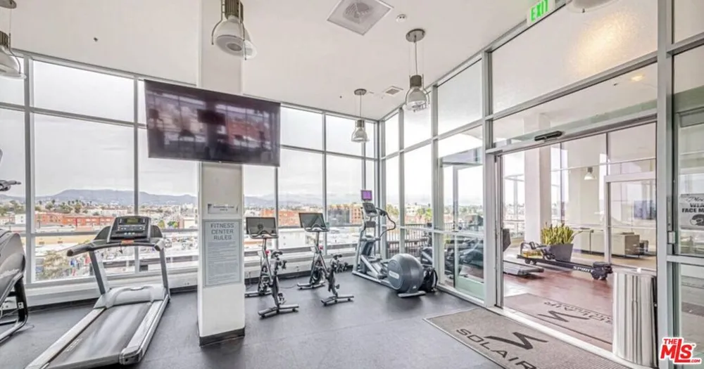 3785 Wilshire Boulevard #1610 Los Angeles, CA 90010