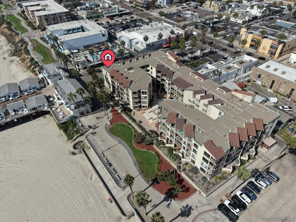 4465 Ocean #4 San Diego, CA 92109
