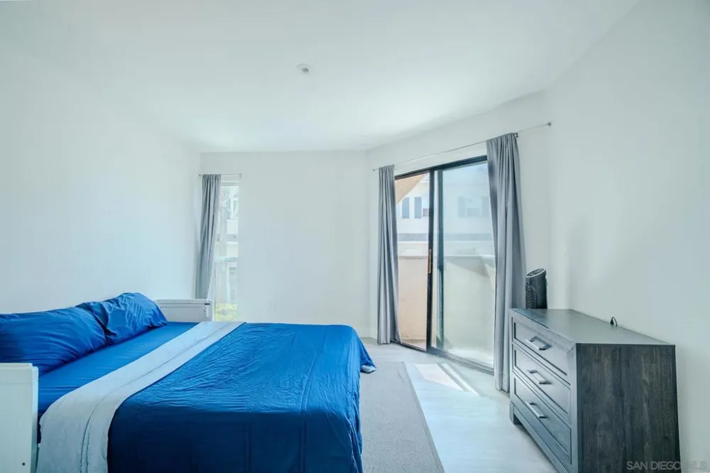 4465 Ocean #4 San Diego, CA 92109