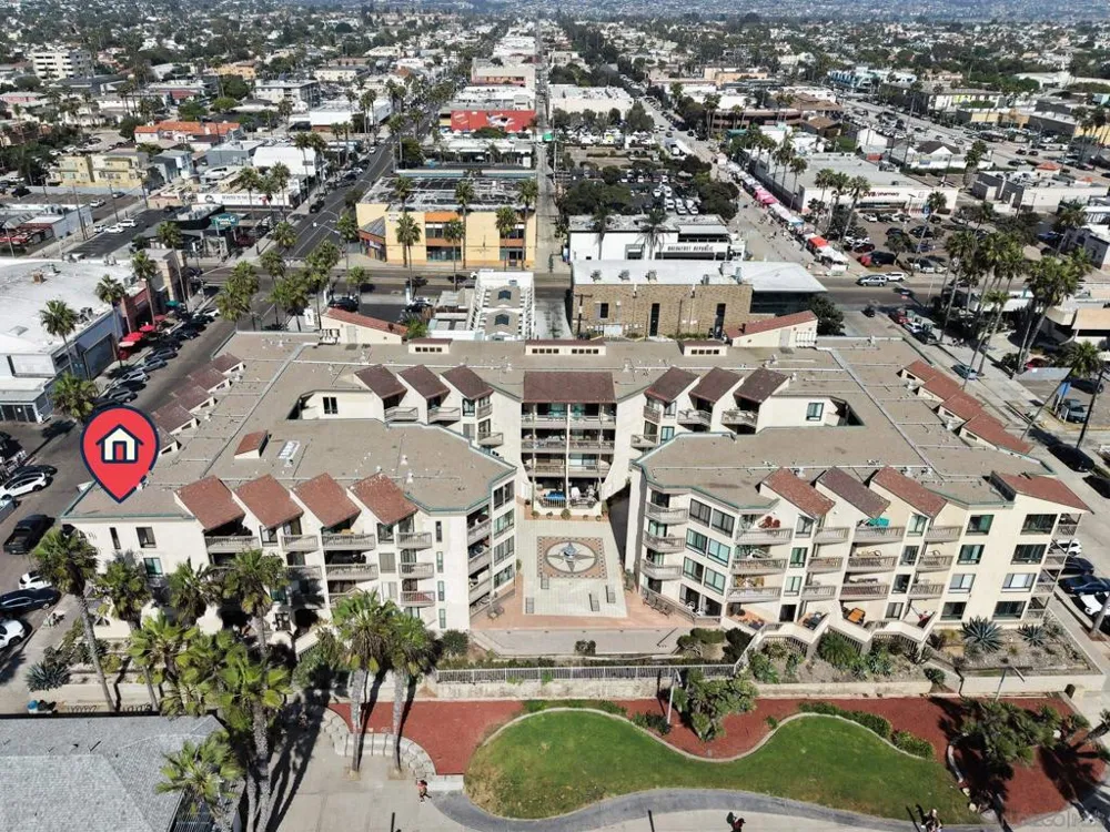 4465 Ocean #4 San Diego, CA 92109