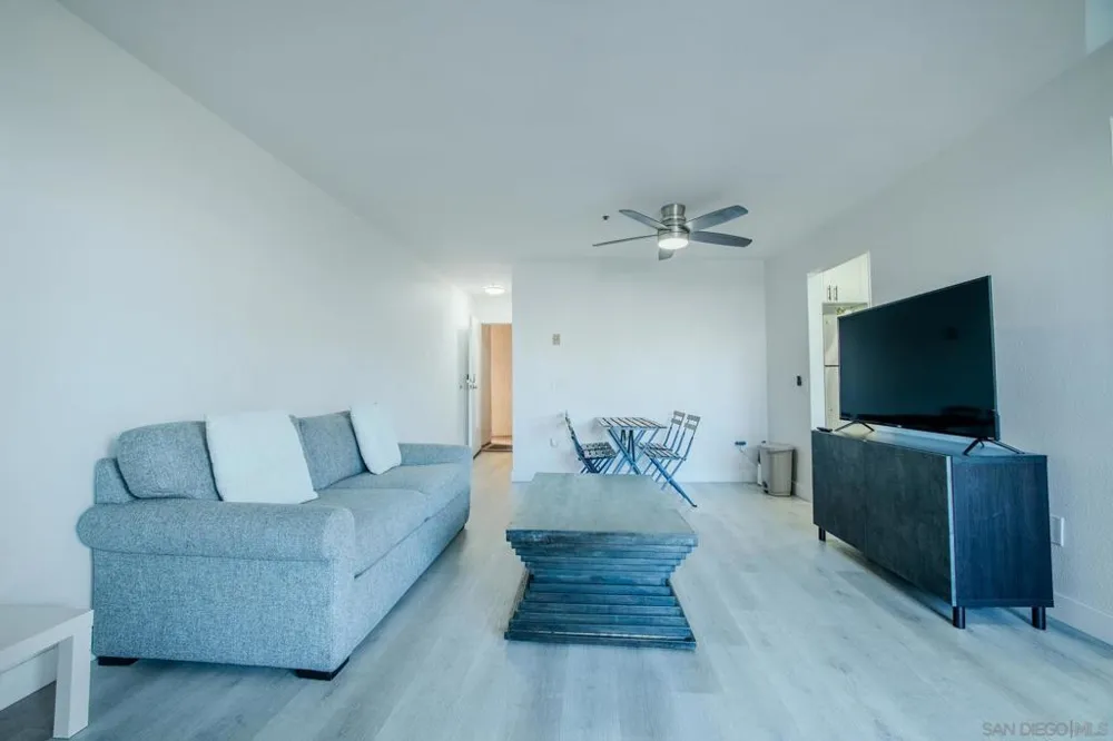 4465 Ocean #4 San Diego, CA 92109