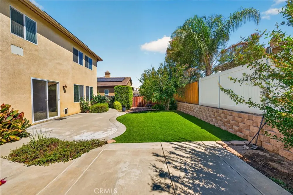 35636 Loggins Court Winchester, CA 92596
