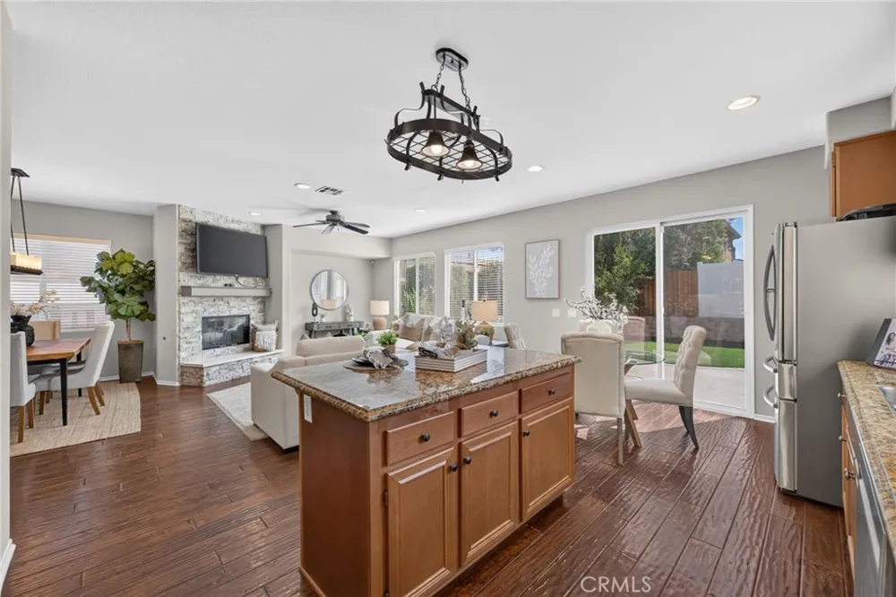 35636 Loggins Court Winchester, CA 92596