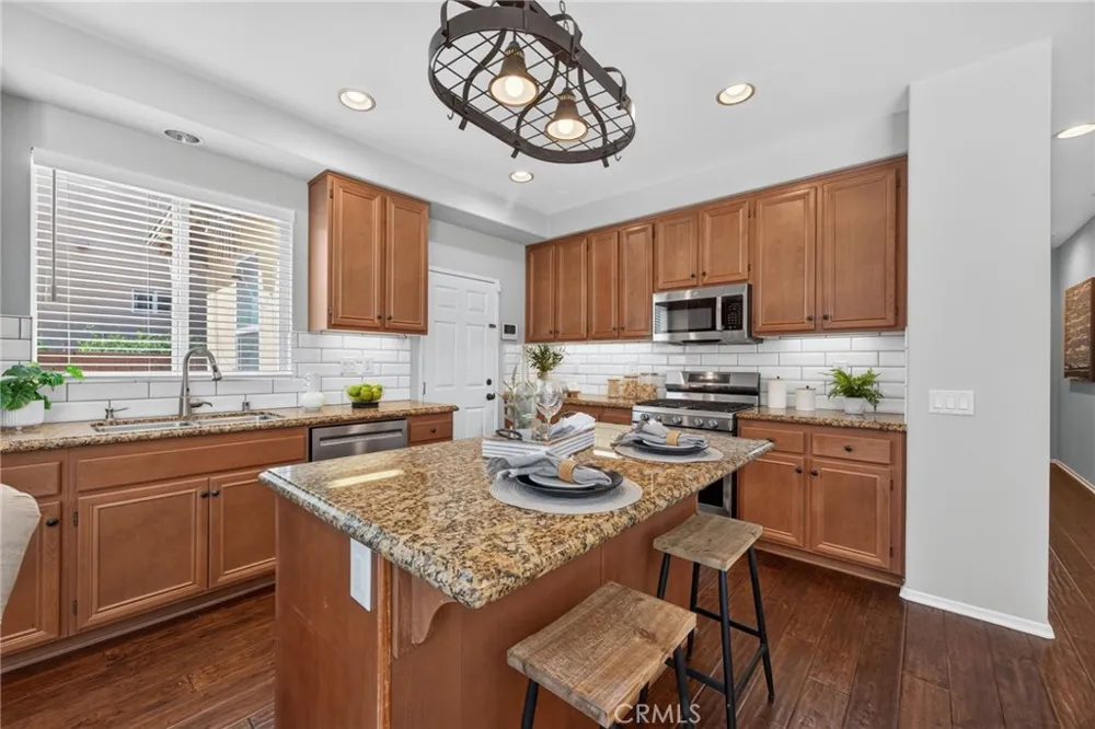 35636 Loggins Court Winchester, CA 92596