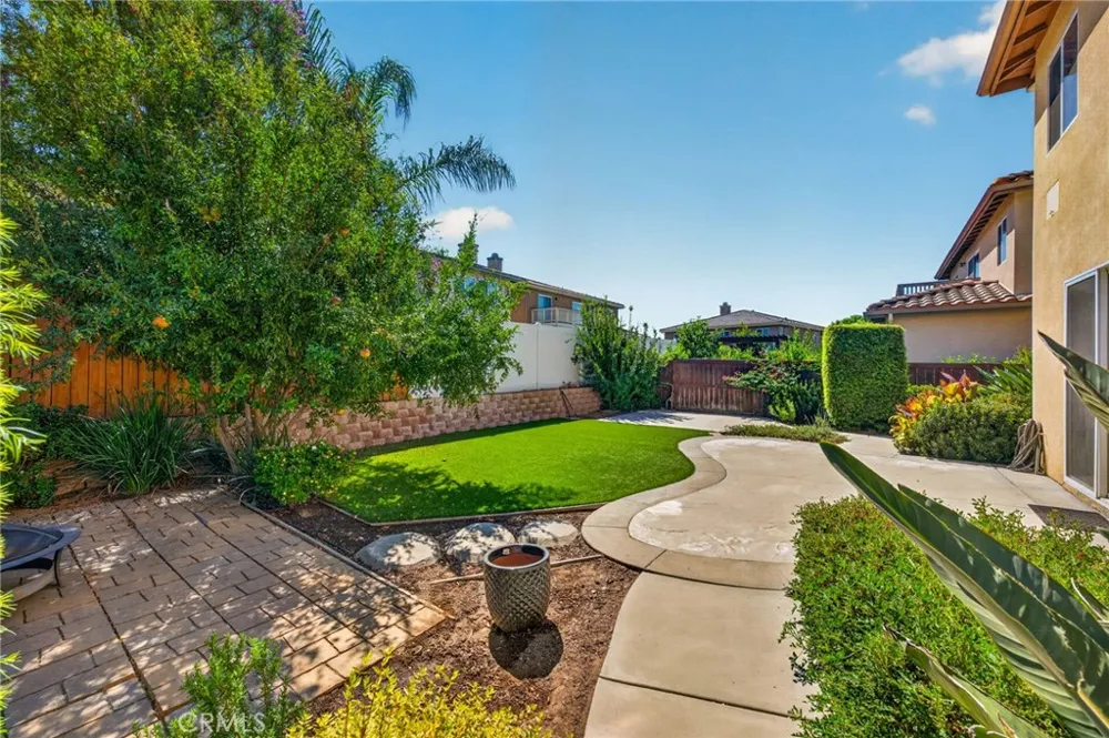 35636 Loggins Court Winchester, CA 92596